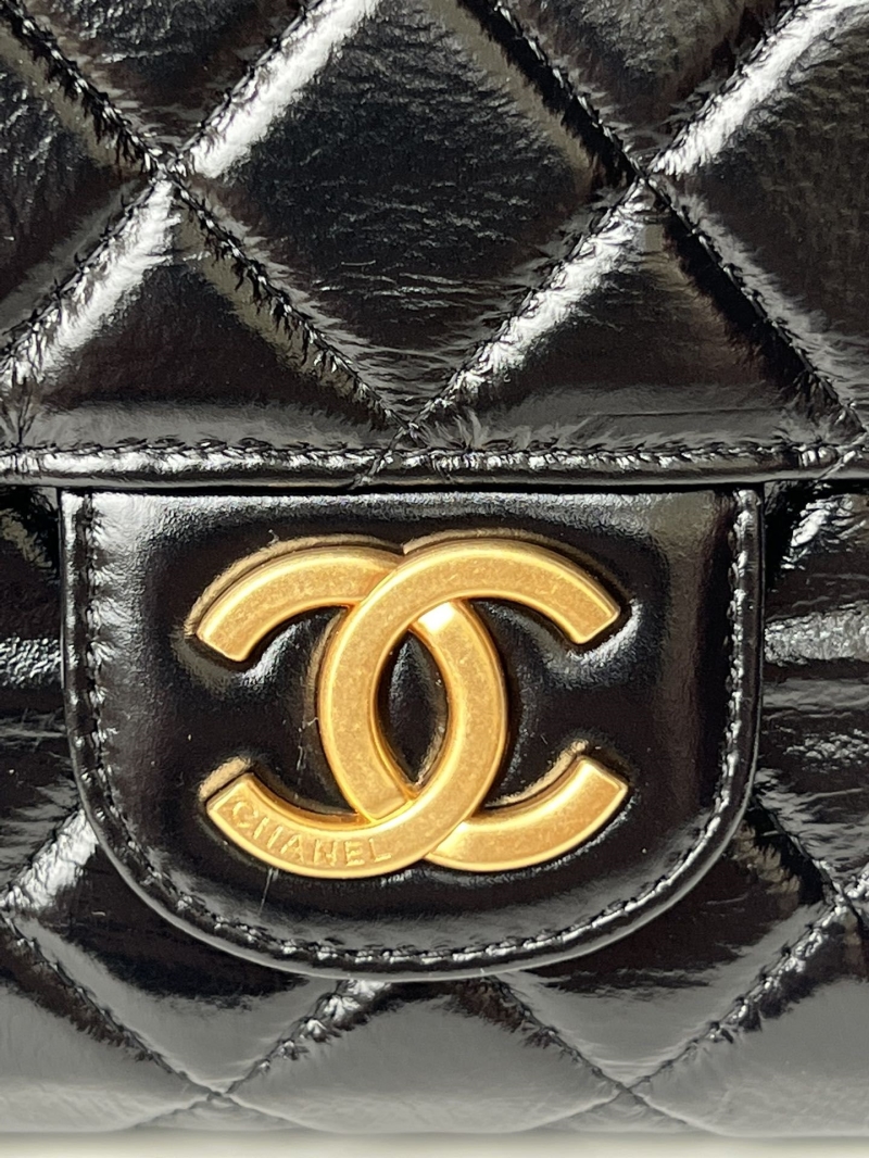 Ch**el hobo bags
